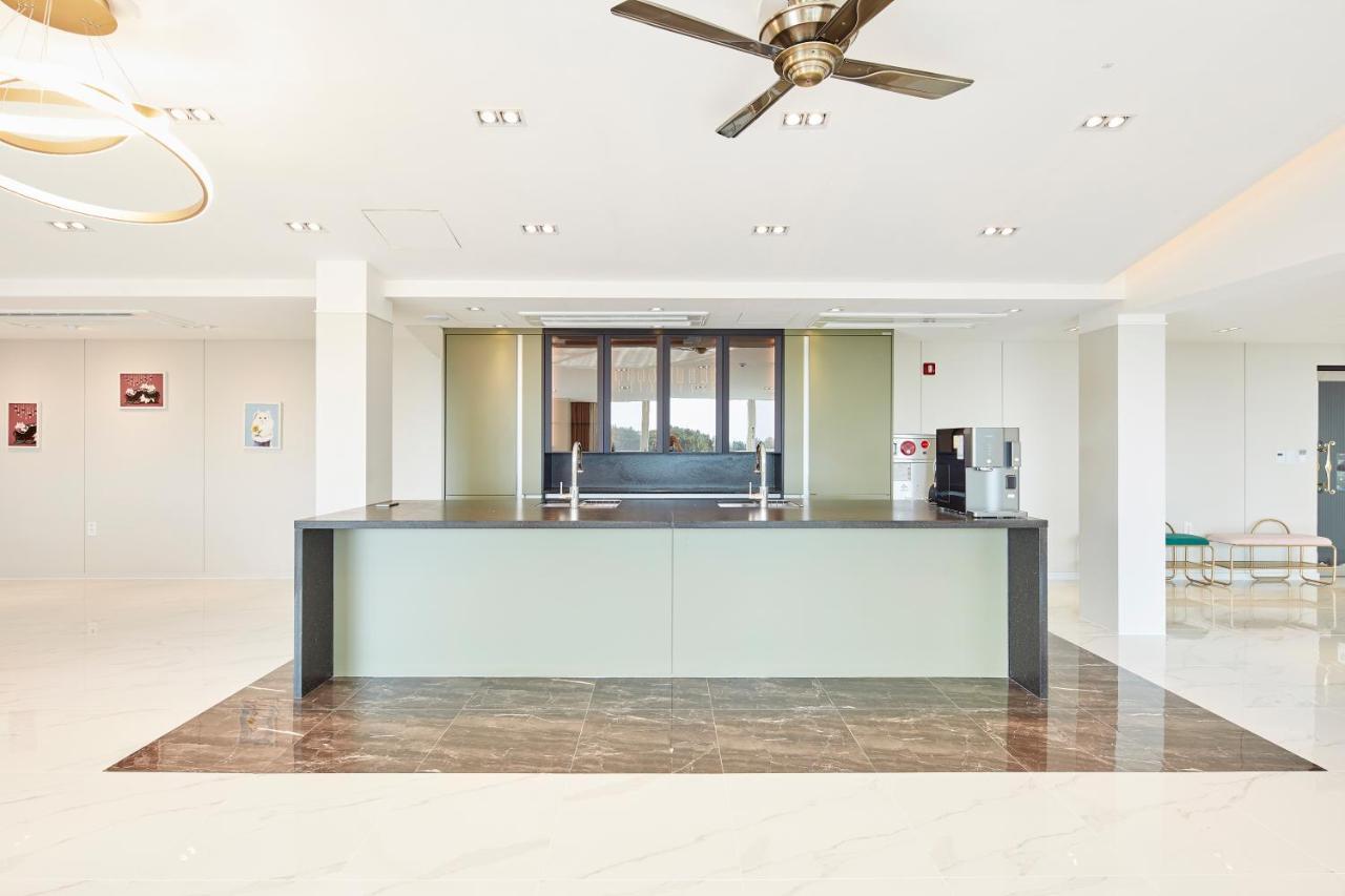 Elren Hotel Jeju Σεογκουίπο Εξωτερικό φωτογραφία