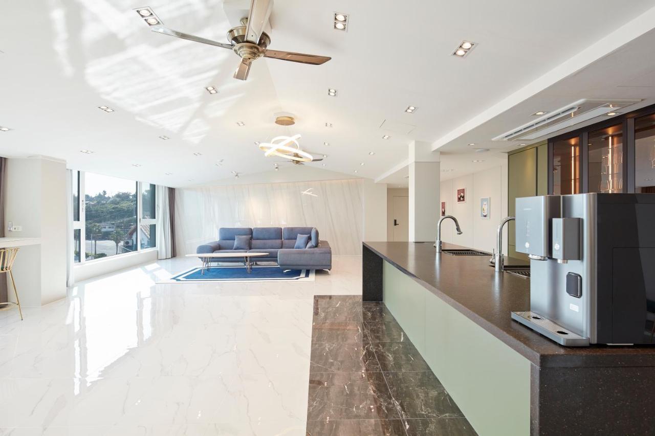Elren Hotel Jeju Σεογκουίπο Εξωτερικό φωτογραφία